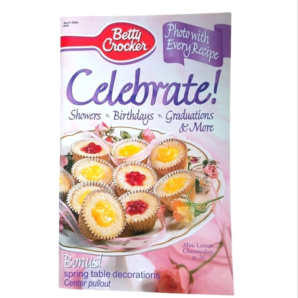 Betty Crocker Celebrate! Party Showers Graduations Vintage April 2000 Magazine